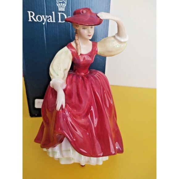 Royal Doulton, Figurine Buttercup HN2399, Vintage 1963 with Box - Picture 12 of 16
